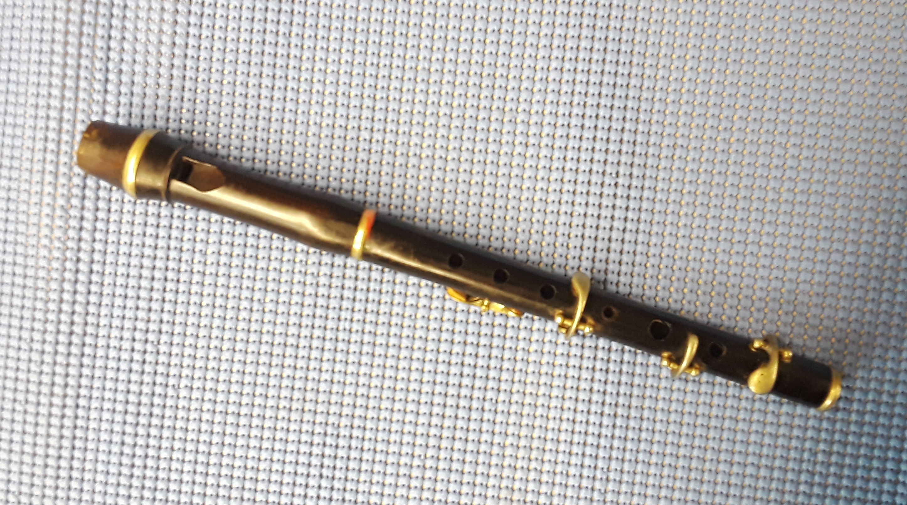 お宝 レアなキー付きティン ホイッスルが発見されました ケルトの笛ブログ